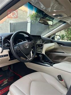 تۆیۆتا کامری